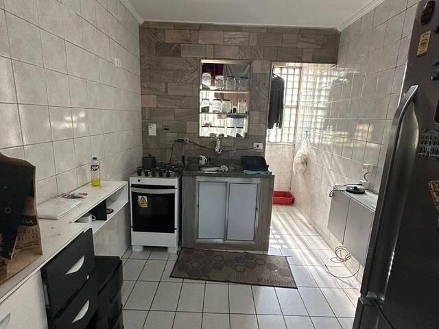 #180 - Apartamento para Venda em Campinas - SP - 2