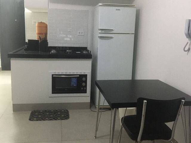 #208 - Apartamento para Venda em Campinas - SP - 2